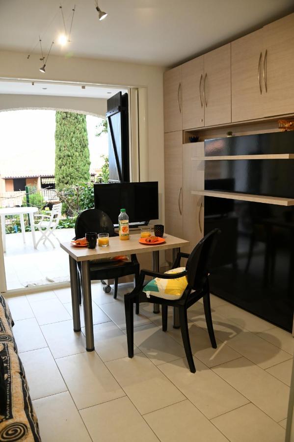 Aigues Marines Yourhosthelper Apartment Saint-Cyr-sur-Mer Exterior foto